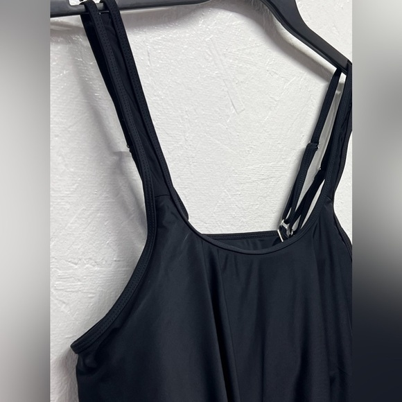 WOMEN’S Flowy Ruffled Flounce Tankini Swimsuit Top - L - Picture 5 of 11